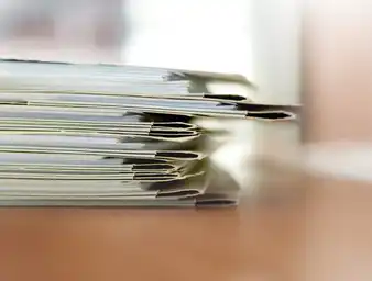 Stapel von Unterlagen 