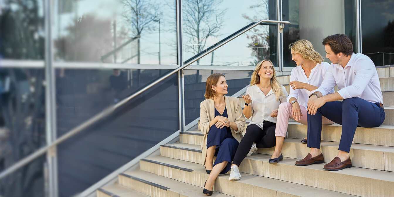 Header Ansprechpersonen