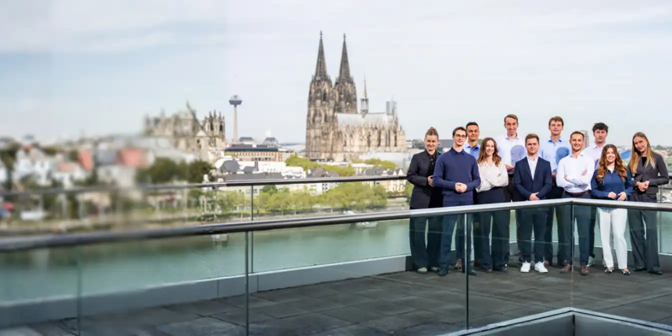Header Erfahrungsberichte - Gruppenfoto