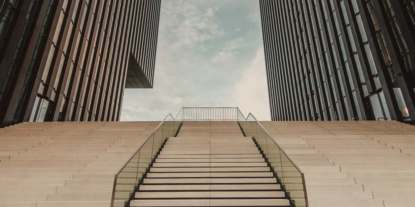 Lange Treppe