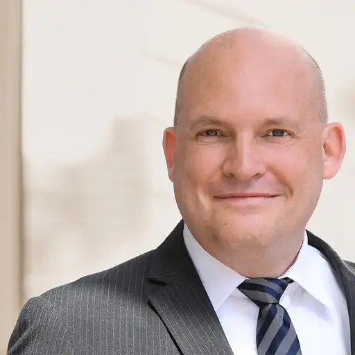 Tim Beyer, Portrait