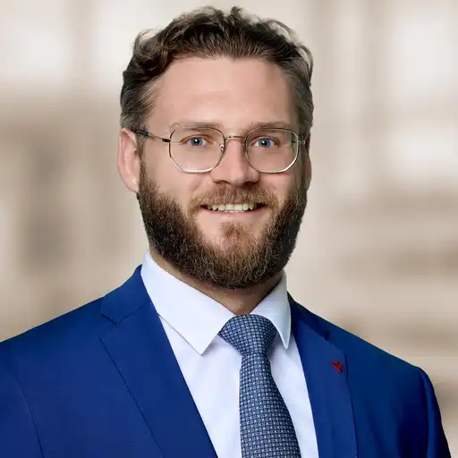 Niklas Becker, Portrait