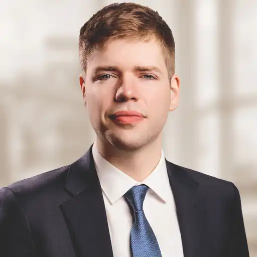 Ray Lukač, Portrait