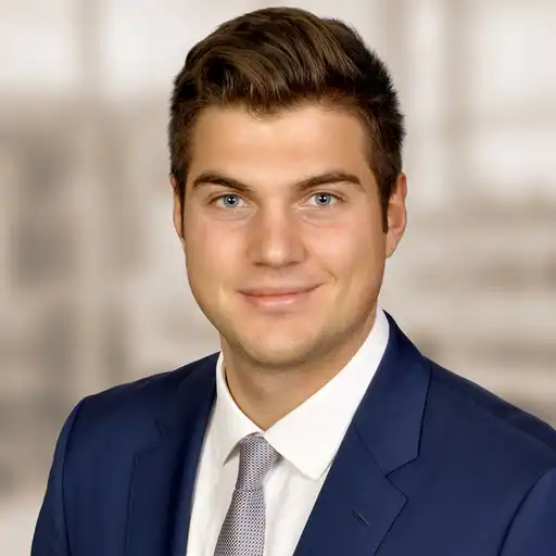 Dr. Maximilian Mrokon | Portrait