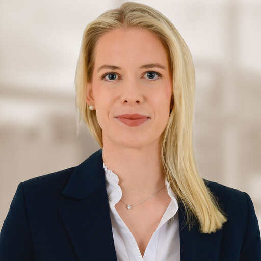 Laura Petrak, Portrait