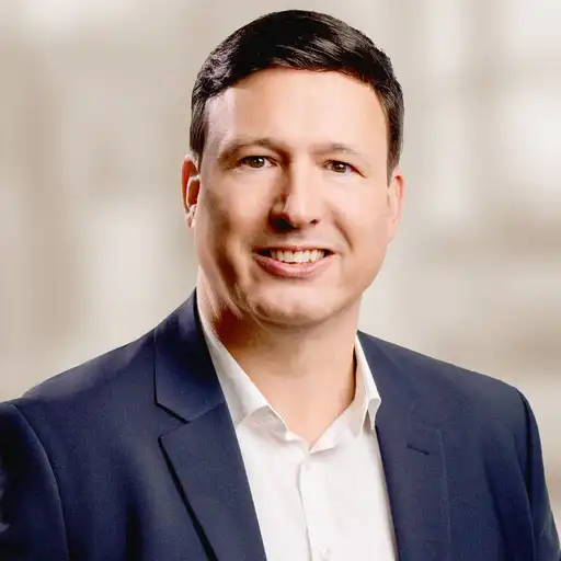 Dr. Mike Westkamp, Portrait