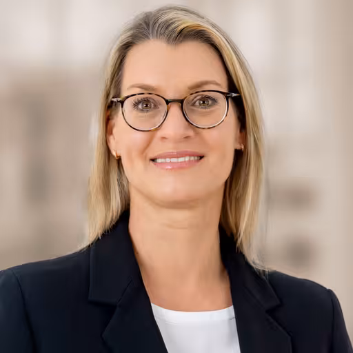 Portraitbild C. Stroem