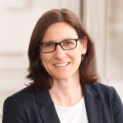 Anna Evers, Portrait