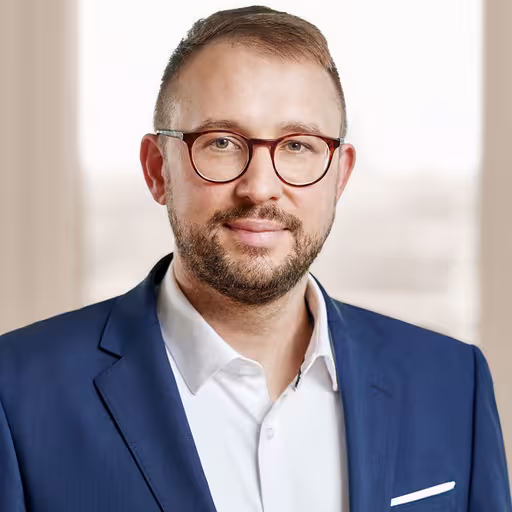 Dr. Karl-Georg Küsters, LL.B., LL.M. Taxation, Portrait