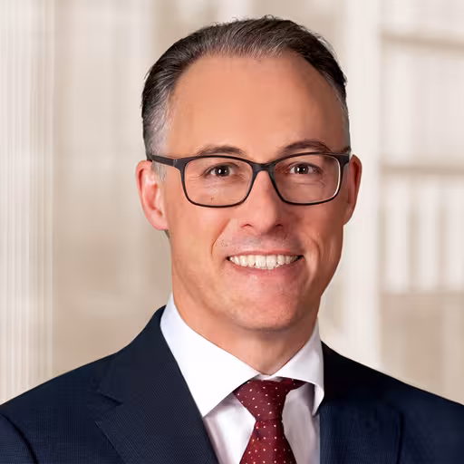 Dr. Philipp Naab, Portrait