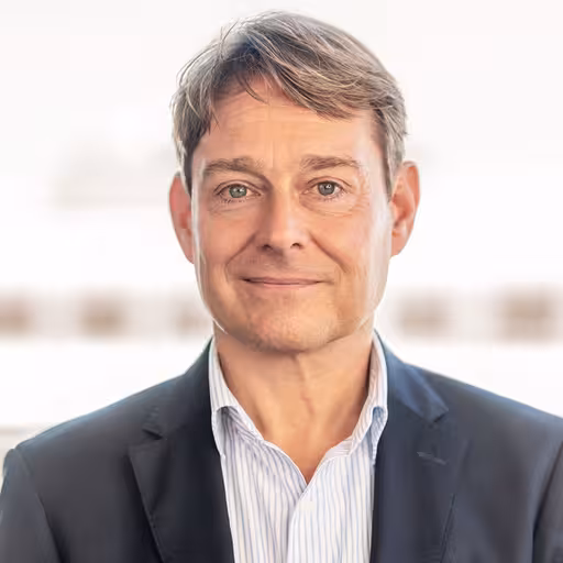 Dr. Jan Peter Scharf