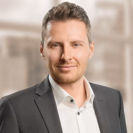 Portrait Lukas Piroth