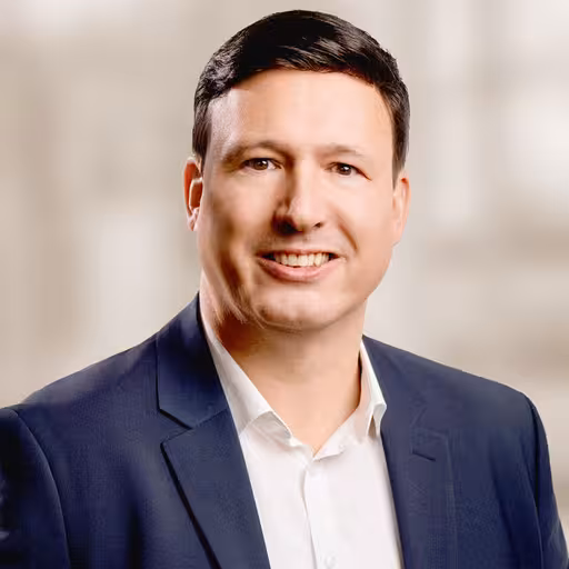 Dr. Mike Westkamp, Portrait