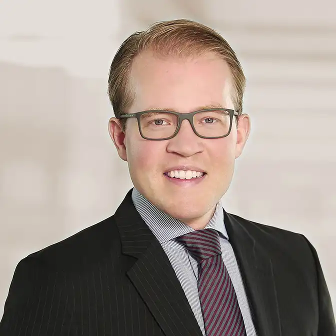 Dr. John-Patrick Bischoff, Portrait