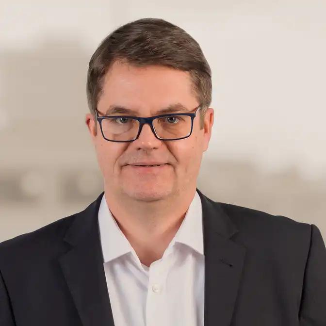 Johannes Bitter-Suermann, Portrait