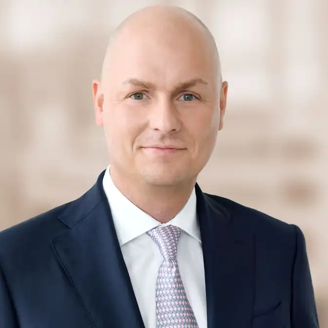 Dr. Franz Huerdler, Profil