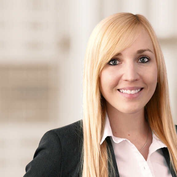 Dr. Franziska Kramer, Portrait