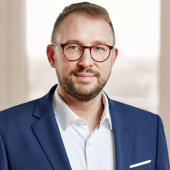 Dr. Karl-Georg Küsters, LL.B., LL.M. Taxation, Portrait