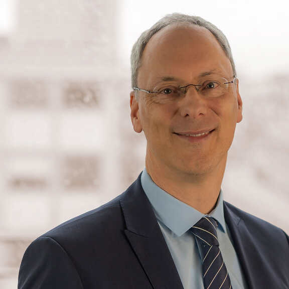 Dr. Wolfram Lohse, Portrait