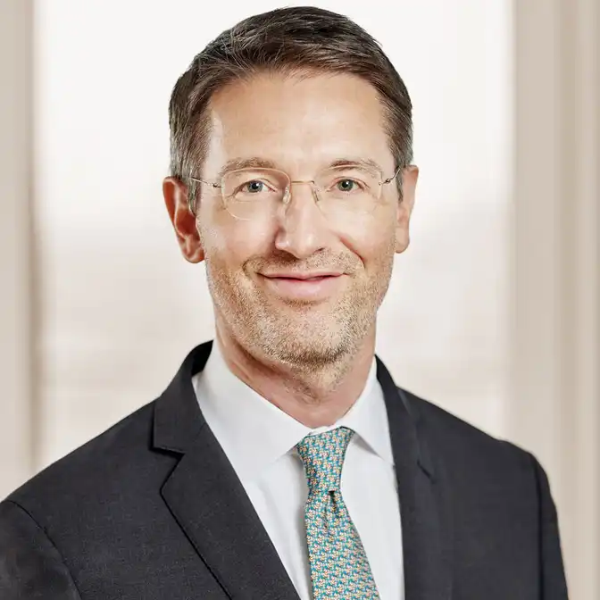 Dr. Christoph Niemeyer, Portrait