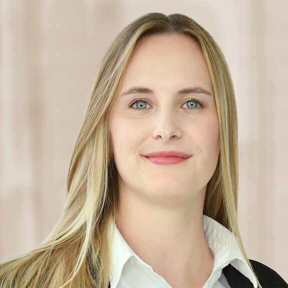 Isabelle Oehme, Portrait