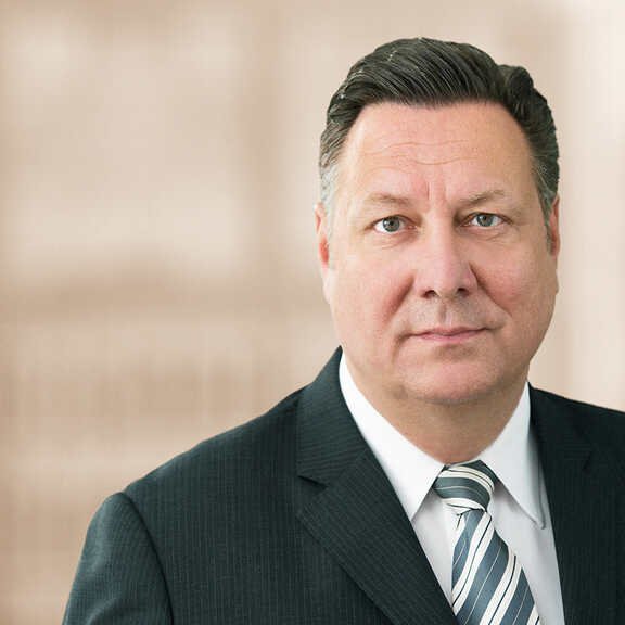 Dr. Christian Pabst, Portrait