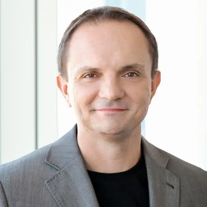 Arkadiusz Rzepka (MAG.,M.A.,MBA) I Portrait