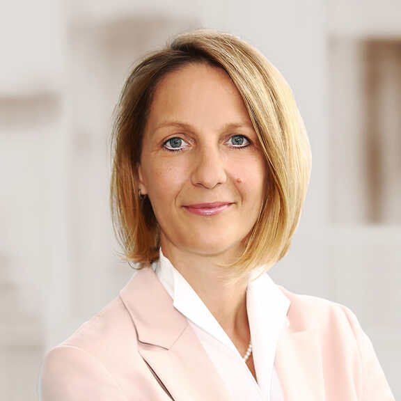 Nicole Raberg, Portrait