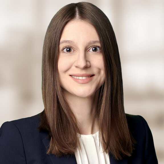 Lahmer, Sarah
