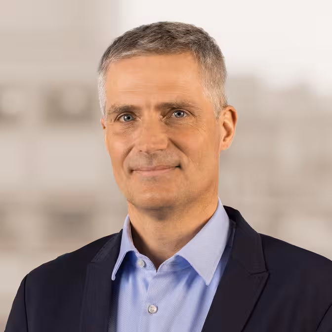 Oliver Dankert, LL.M. (Cape Town), Portrait