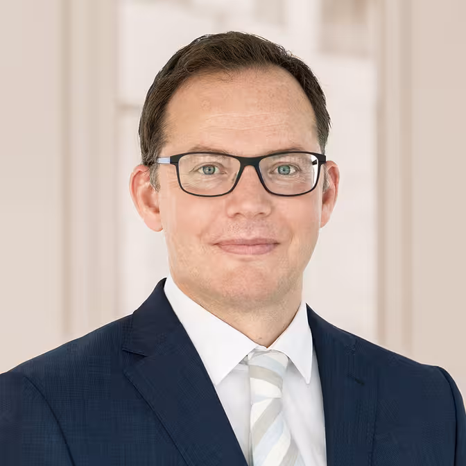 Sascha Feies, Portrait