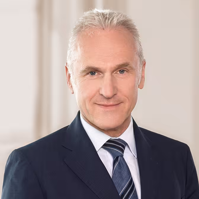 Dr. Ralf Hottgenroth, Portrait