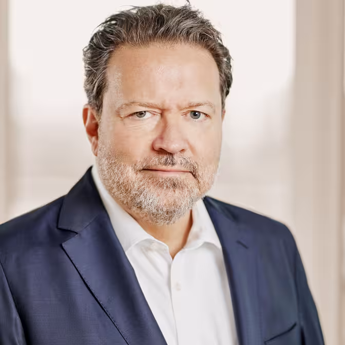 Dr. Sascha Lehmann, Portrait