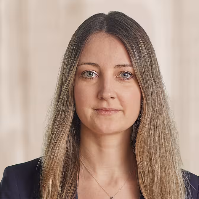 Profilbild_MacLean , Laura