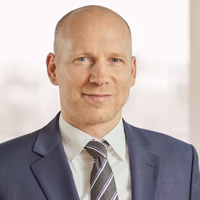 Dr. Marcus Richter, Portrait