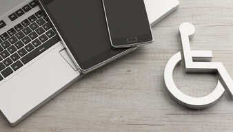 Rollstuhl, Laptop, Tablet, Smartphone