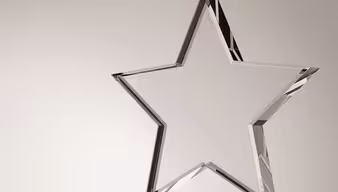 Trophäe in Sternform